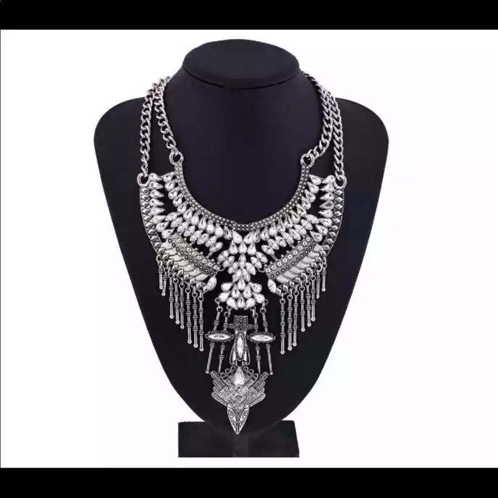 🌸 NEW Statement Necklace / Bohemian / Fashion 🌸